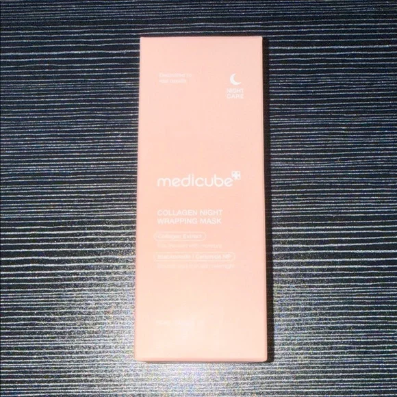 MedicuBe Collagen Night Wrapping Mask - Pink - Picture 4 of 6